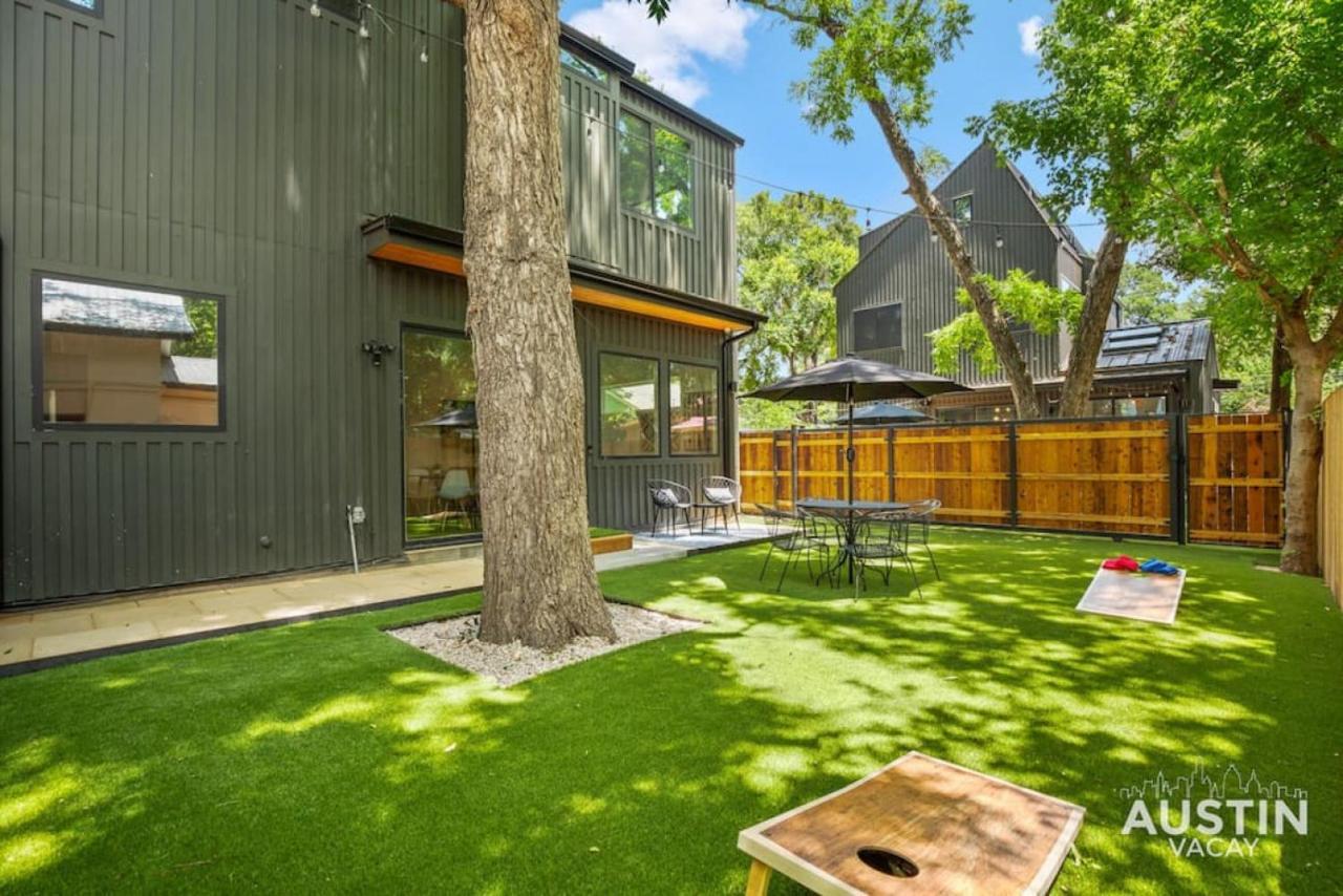 Super Stunning Back House W Terrace In East Chavez Villa Austin Exterior photo